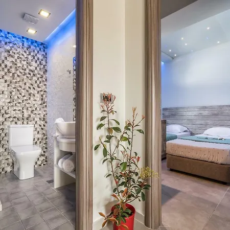 Savvas Luxury Suites Laganas Exterior foto