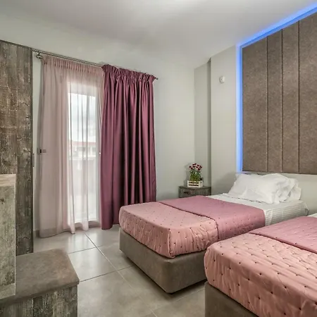 Savvas Luxury Suites Laganas Exterior foto