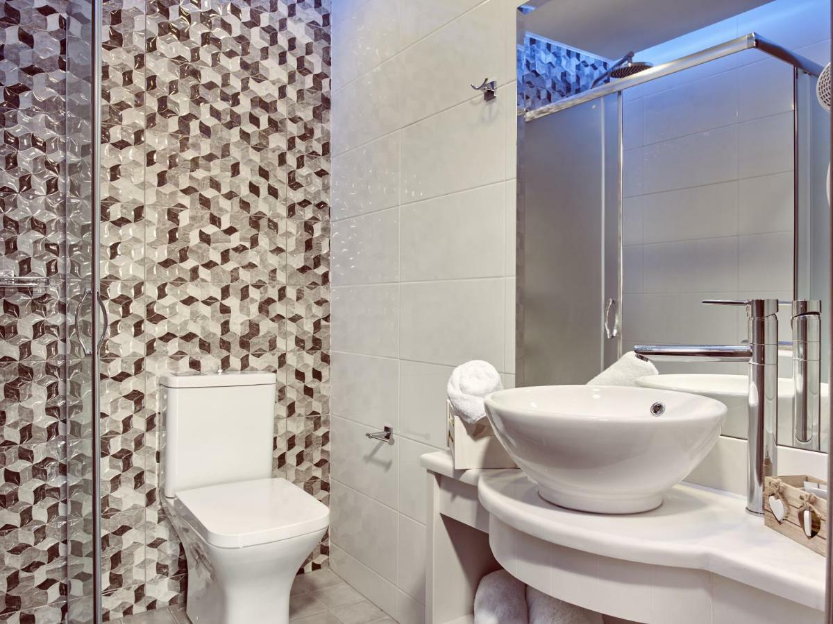 Savvas Luxury Apartment *
