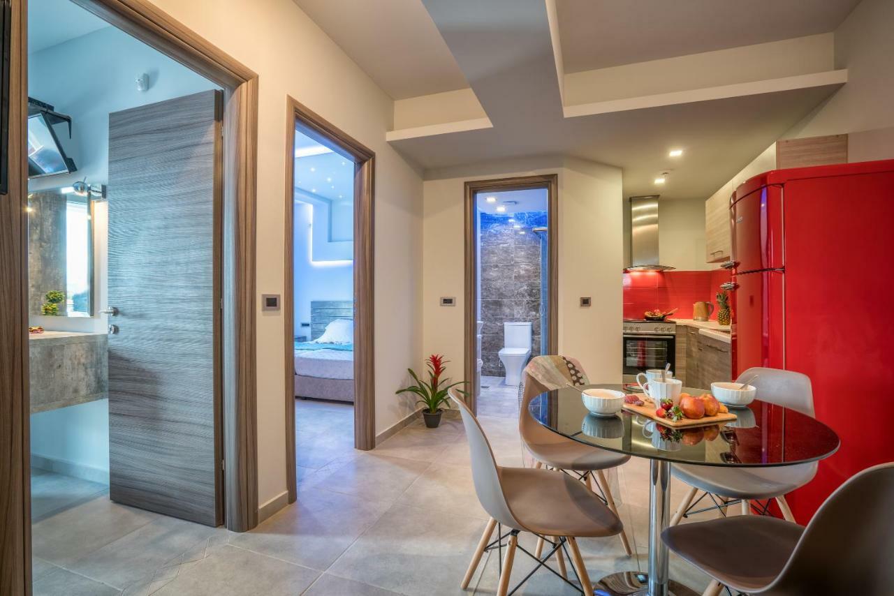 Apartment Savvas Luxury Laganas