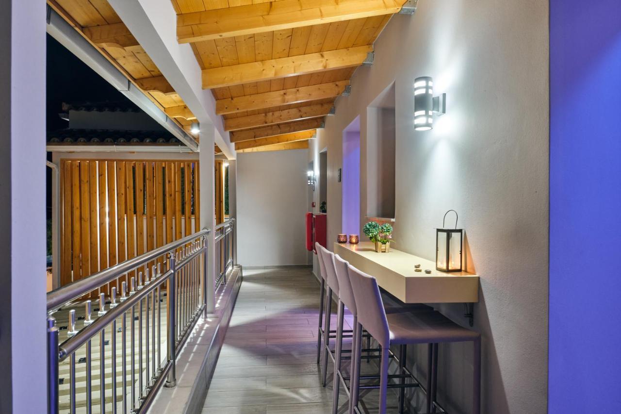 Savvas Luxury * Laganas